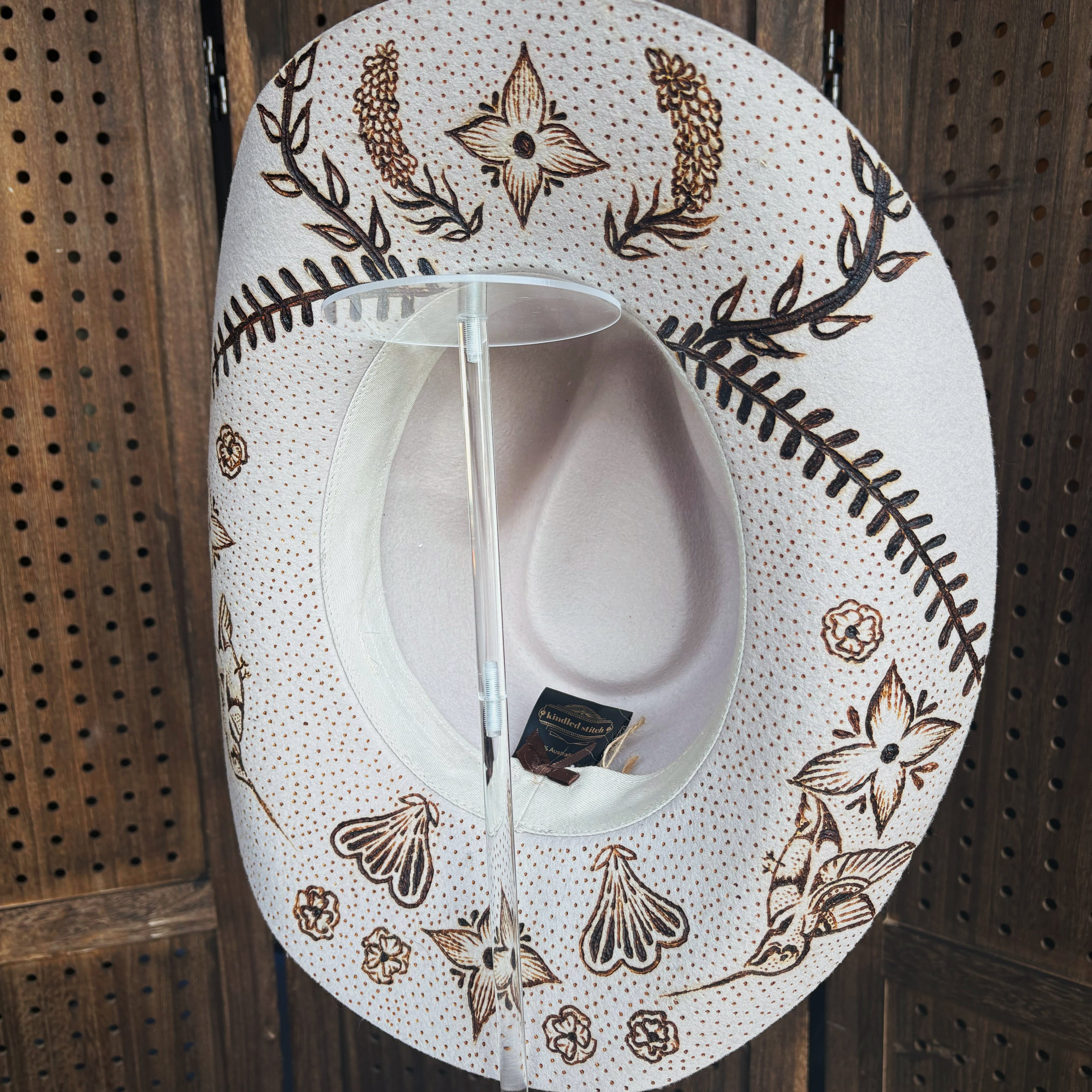 Humming Along Foreflame