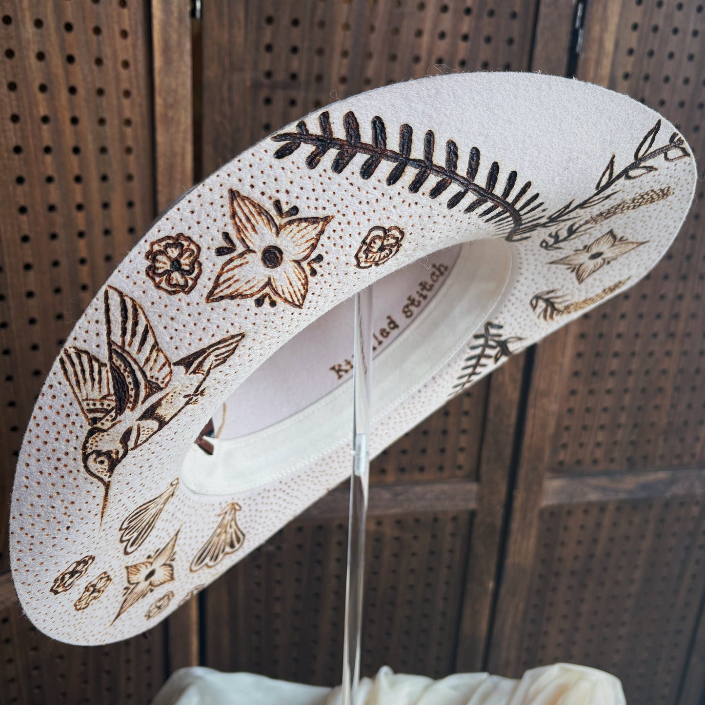 Humming Along Foreflame